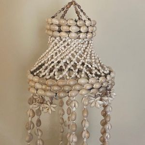 Hanging shell vintage planter